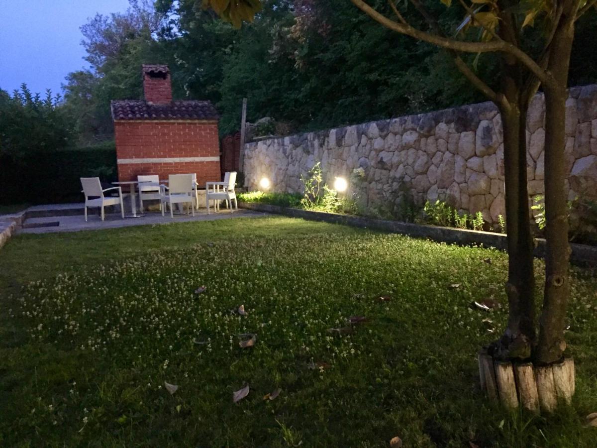 Villa Luna Imotski Exteriör bild