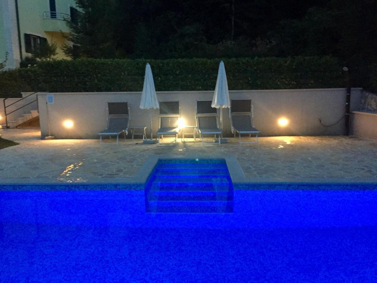Villa Luna Imotski Exteriör bild